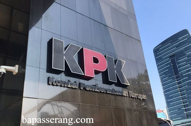 kpk sita mobil 1 m